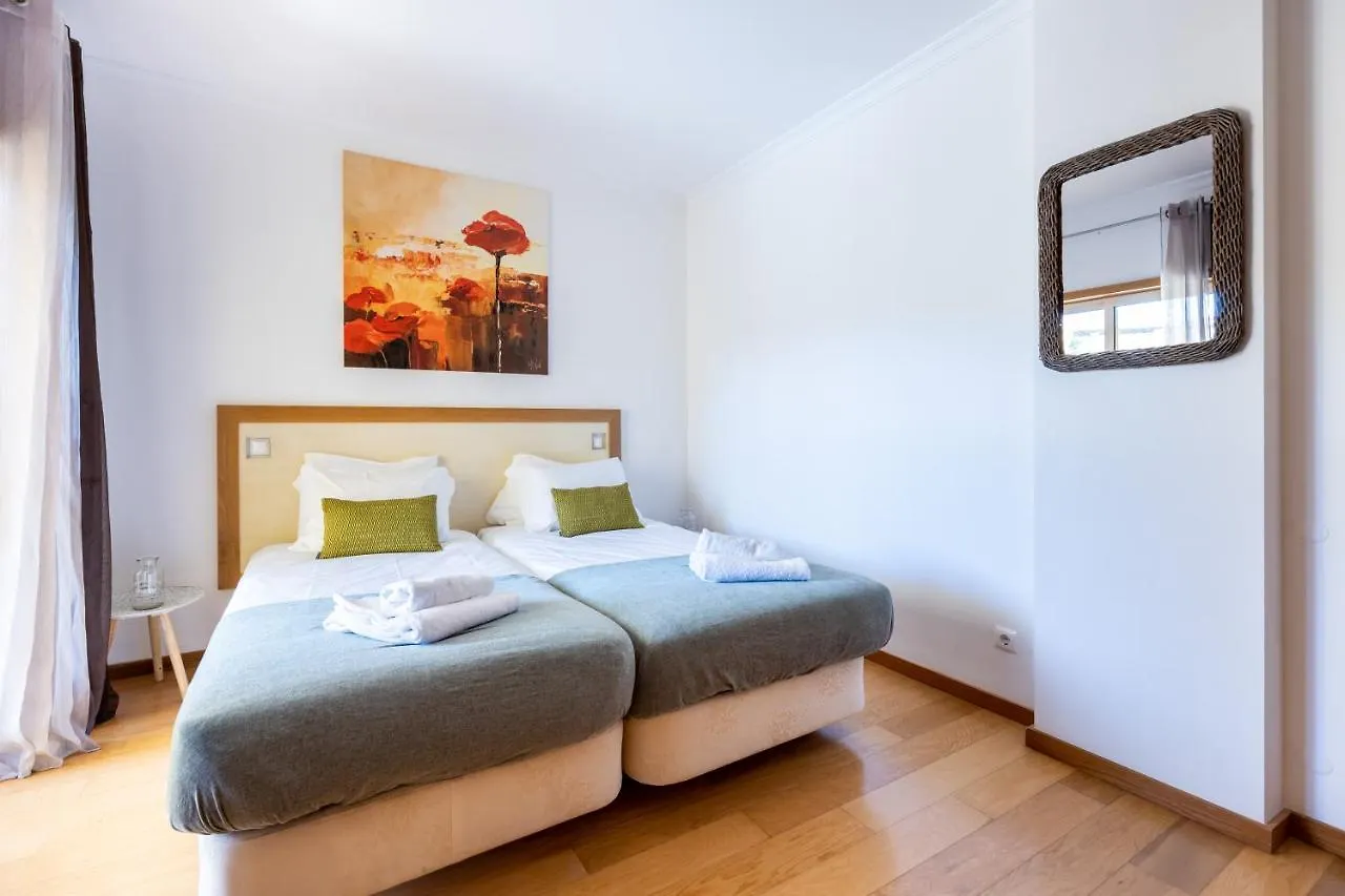 Apartment Gloria Lagos 0*,